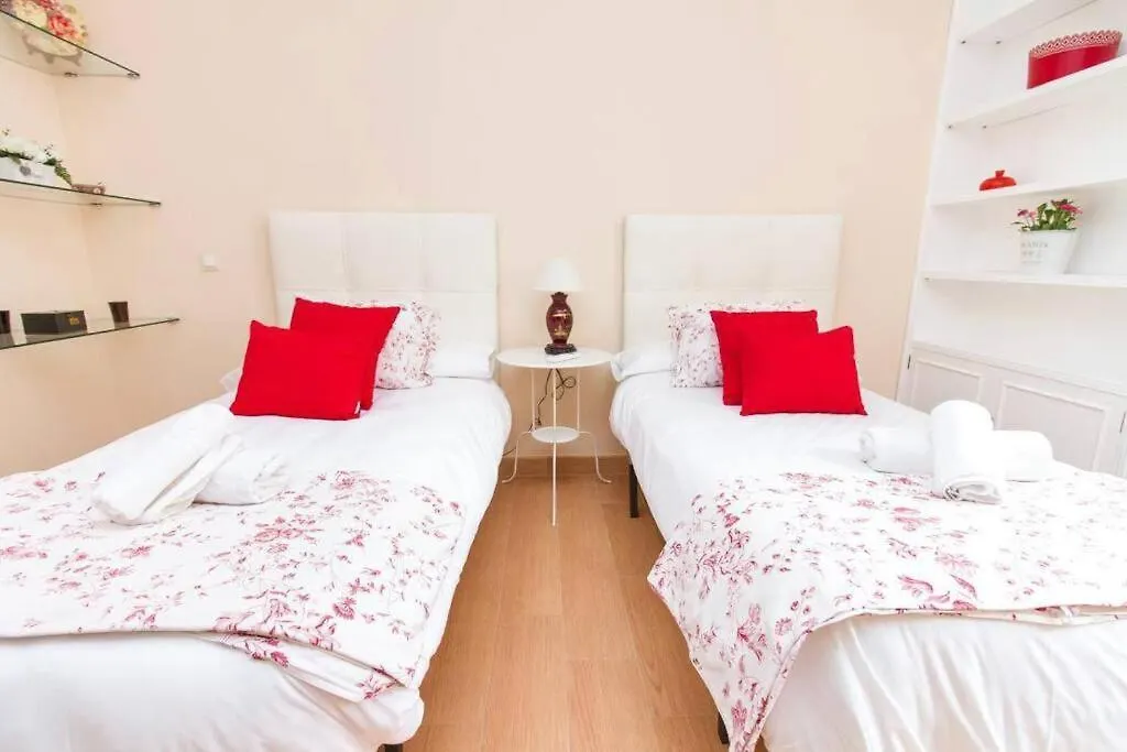 Piso Junto A La Catedral, 4-5 Personas Apartment Malaga Spain