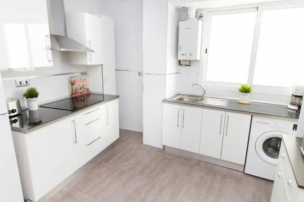Piso Junto A La Catedral, 4-5 Personas Apartment Malaga